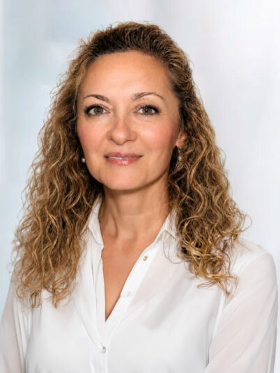 Zandi oxana otzenberger